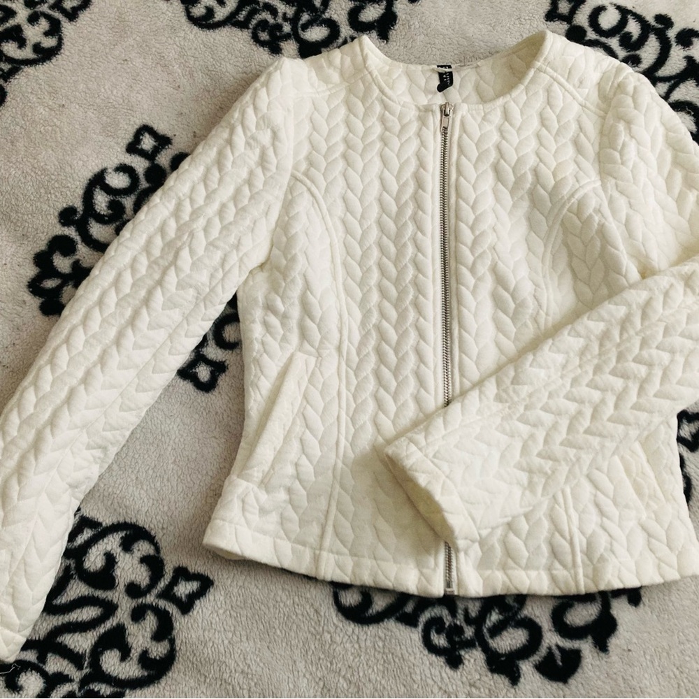 White Cotton Quilted Blazer